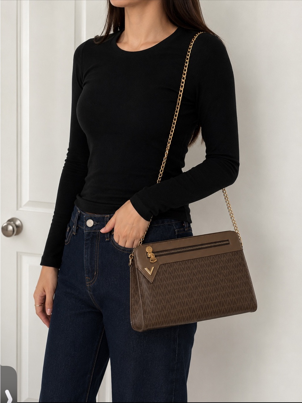 Brown Valentino crossbody with unbranded Chain and Large Weekender bag